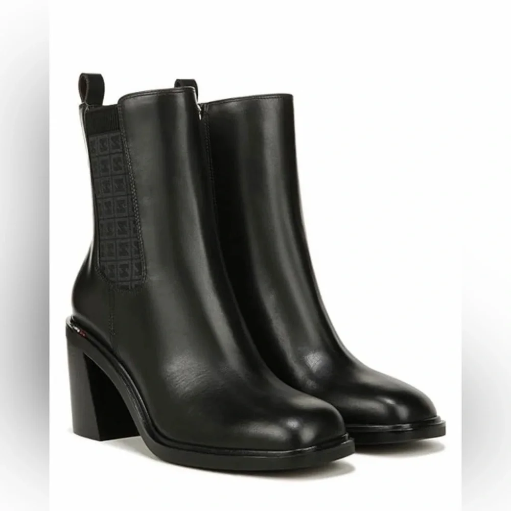 Paula Black Leather Franco Sarto Ankle Boots Square Toe Stacked Heel Size 9.5